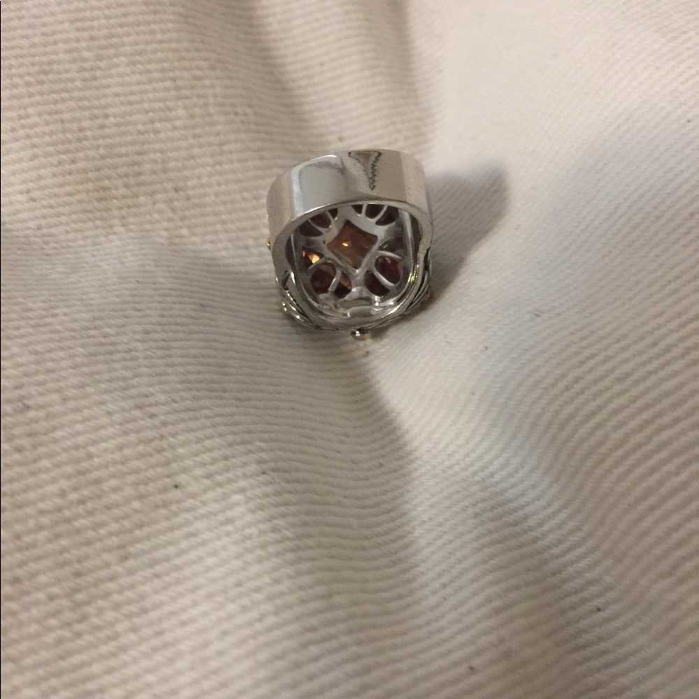 Boutique Ring - image 3